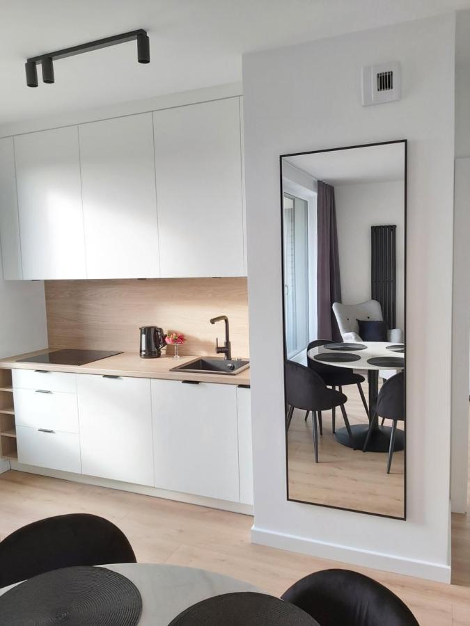 Apartament 150 Zaspa Vvita Z Prywatnym Ogrodem I Tarasem Gdańsk Exterior foto