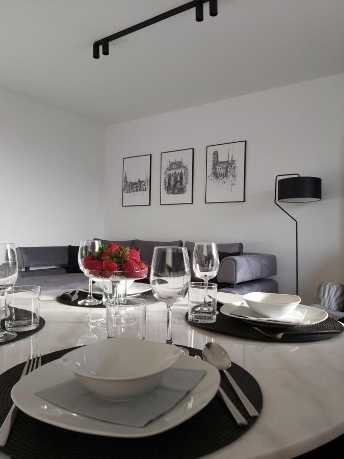 Apartament 150 Zaspa Vvita Z Prywatnym Ogrodem I Tarasem Gdańsk Exterior foto